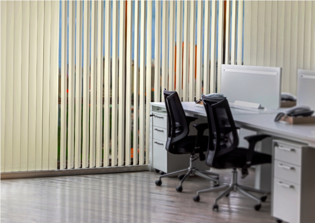 PERSIANA VERTICAL PVC BASIC